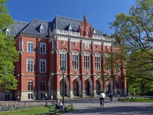 „Został wezwany do złożenia wyjaśnień”. Ostra reakcja UJ na haniebny wpis rzecznika prasowego Instytutu