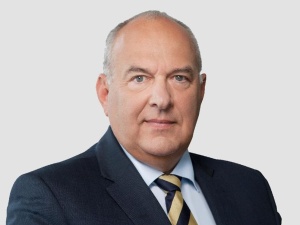 Były minister finansów Tadeusz Kościński: Lepiej, że poleciał minister niż premier