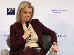 Kraje bałtyckie są zagrożone. Putin powiedział publicznie, że.... Szefowa brytyjskiego MSZ bije na alarm