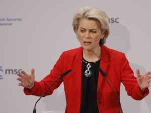 „Ten krok jest rażącym naruszeniem prawa międzynarodowego”. Unia zapowiada sankcje po decyzjach Putina