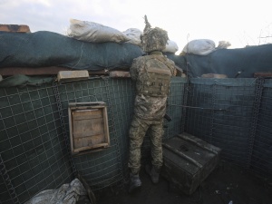 Ukraina: Rosja wysyła cywilom i wojskowym zastraszające SMS-y