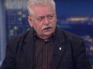 Prof. Szeremietiew: UE w obecnym konflikcie ma ręce zanurzone po same łokcie w nocniku