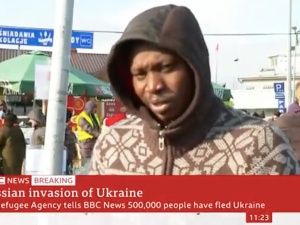 Polska przyjęła już ponad 200 tys. uchodźców z Ukrainy. BBC jednak atakuje Polskę