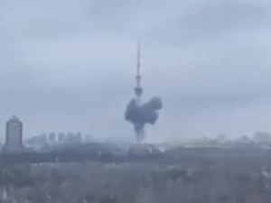 [video] Ukraina: Rosjanie zbombardowali wieżę telewizyjną w Kijowie