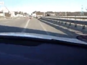 Rosjanie otworzyli ogień do dziennikarzy. „Strzelali profesjonalnie, pociski nie pudłowały” [WIDEO]