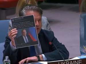 [wideo] Ambasador Ukrainy na forum ONZ informuje rosyjskich dyplomatów, gdzie mogą uzyskać pomoc psychiatryczną