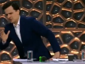 „Nasi ludzie tam giną!” Szokująca reakcja prowadzącego w rosyjskiej TV na słowa uczestnika programu [WIDEO]