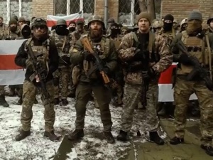 [wideo] „Żywie Biełaruś!” Białorusini utworzyli batalion obrony Kijowa