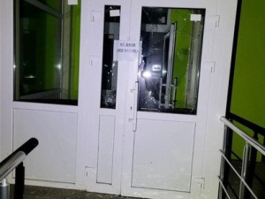Tylko zwyrodnialec może napadać na słabego. Ukraińskie władze:  Rosjanie ostrzelali szpital onkologiczny w Mikołajowie