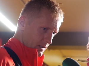 Piękny gest Kamila Glika. Piłkarz kupił karetkę, która będzie kursować na Ukrainę po chore dzieci