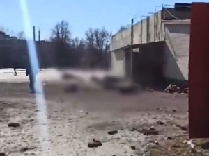 Czernihów: Rosjanie zastrzelili co najmniej 10 osób stojących po chleb [wideo]