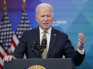 Prezydent Biden nazywa Putina „zbrodniarzem wojennym”