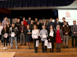 Uczniowie trzech liceów z Rzeszowa, Mielca i Sanoka finalistami wojewódzkiej Olimpiady Solidarności