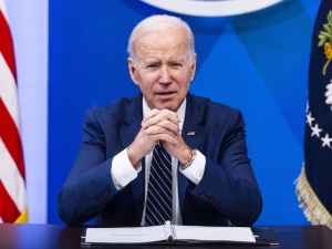 Biały Dom: Biden przedstawił Xi konsekwencje jakie poniosą Chiny, jeśli dostarczą materialną pomoc Rosji prowadzącej wojnę z Ukrainą