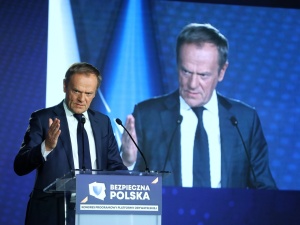 Tusk uderza w TVP: „Zamknijcie tę szczujnię”