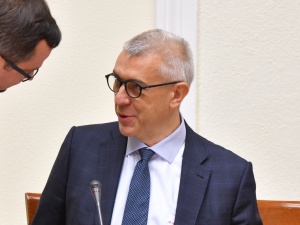 „Czyli najpierw Giertych wrzuca plotki o rozbiorze Ukrainy z pomocą PiS, a potem Ławrow i Lis…”