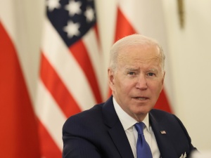 Joe Biden w Warszawie: Putin musiał liczyć na to, że będzie w stanie nas podzielić. Nie dał rady