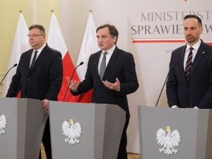 Minister sprawiedliwości: Solidarna Polska złoży w rządzie wniosek o zmianę strategii energetycznej kraju 