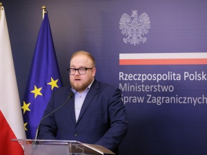 „Jesteśmy tutaj sługami narodu ukraińskiego”. Kontrowersyjna wypowiedź rzecznika MSZ [WIDEO]