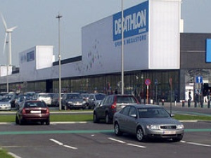 Presja ma sens. Decathlon zawiesza działalność w Rosji 