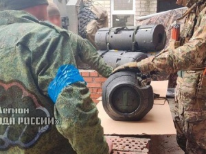 „Razem zniszczymy tyranię Putina i przyniesiemy Rosji wolność!” Ukraińcy szkolą złożony z Rosjan „legion wolności Rosji”?
