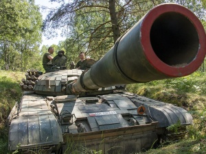 Państwa NATO przekażą Ukrainie poradzieckie czołgi za pośrednictwem USA? Premier: Szczegółów nie będę ujawniał