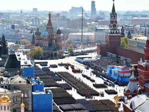 CNN: Rosja zmienia strategię, by ogłosić zwycięstwo na Dzień Zwycięstwa 9 maja