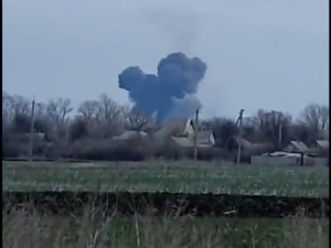 Rosyjski bombowiec Su-34 zestrzelony przez ukraińskie siły. Opublikowano nagranie [WIDEO]