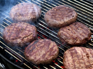 Kupiłeś te hamburgery? Pod żadnym pozorem ich nie jedz