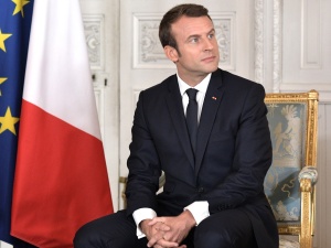 Macron z pretensjami do Morawieckiego: „Ingeruje w kampanię wyborczą we Francji”