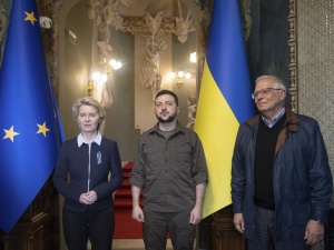 Von der Leyen w Kijowie: Dziś zrobiliśmy pierwszy krok do członkostwa Ukrainy w Unii Europejskiej