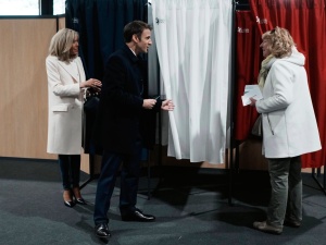 Są wyniki exit poll wyborów we Francji
