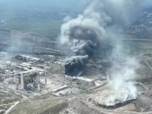 Ultimatum: Poddać się lub zginąć. Ostatni bastion obrońców Mariupola
