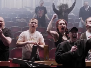 Kolejna granica przekroczona? Tym razem teatr uderzył w ofiary katastrofy smoleńskiej