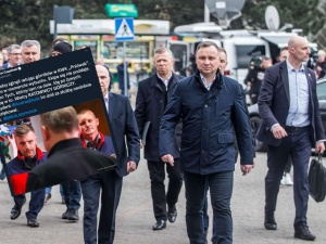 Prezydent przybył do kopalni Pniówek. To zdjęcie mówi samo za siebie