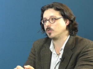 Prof. David Engels: Rząd Niemiec zdaje się potajemnie trzymać z Putinem