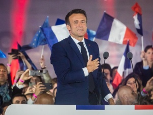 Władimir Putin pogratulował Emmanuelowi Macronowi pokonania Marine Le Pen