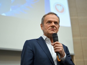 Tusk oskarżył Berlin i Wiedeń. Kanclerz Austrii: Fake news, rosyjska propaganda