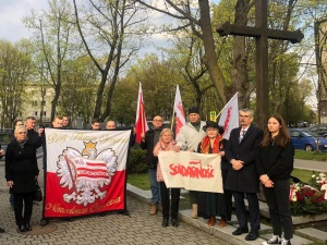 Solidarność uczciła 62. rocznicę obrony Nowohuckiego Krzyża