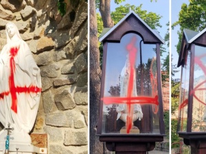 Sprofanowali kapliczki, teraz dostali wyroki. „Zjawisko chrystianofobii się rozwija”