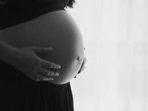 „Zakaz aborcji po szóstym tygodniu ciąży”. Duże zmiany w USA