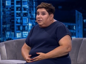 „Zrobiłam numer stulecia”. Gwiazda TVN dumnie chwali się, że oszukiwała na maturze 