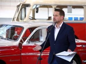Wiemy, ile zarabia Rafał Trzaskowski i jego współpracownicy 