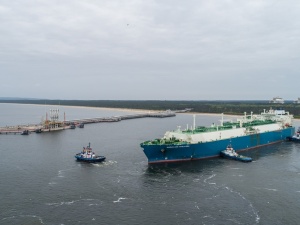 Świnoujście: Dotarła pierwsza dostawa LNG od amerykańskiego Venture Global LNG