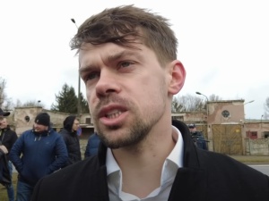 Kołodziejczak znów atakuje premiera Morawieckiego. „Niech przestanie gadać, niech zacznie robić”