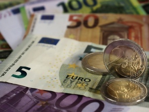 [Tylko u nas] KE odebrała Polsce miliony euro. Mocne słowa europosła PiS: „Taktyka gen. Jaruzelskiego” 