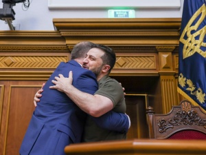 Zełenski planuje przyznać Polakom specjalny status na Ukrainie 