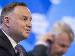 [SONDAŻ] Polacy najbardziej ufają prezydentowi Dudzie 