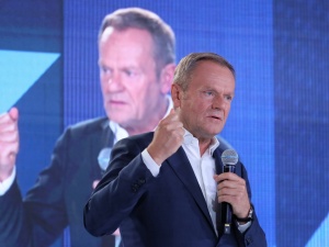 Tusk na kongresie PO: „Wyczyścić Polskę z brudu”