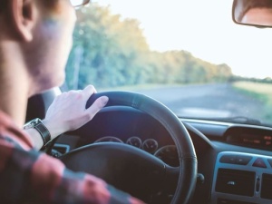 PE zadecyduje o regulacjach dot. branży motoryzacyjnej. „Założenia zielonej rewolucji uderzają w polski przemysł”